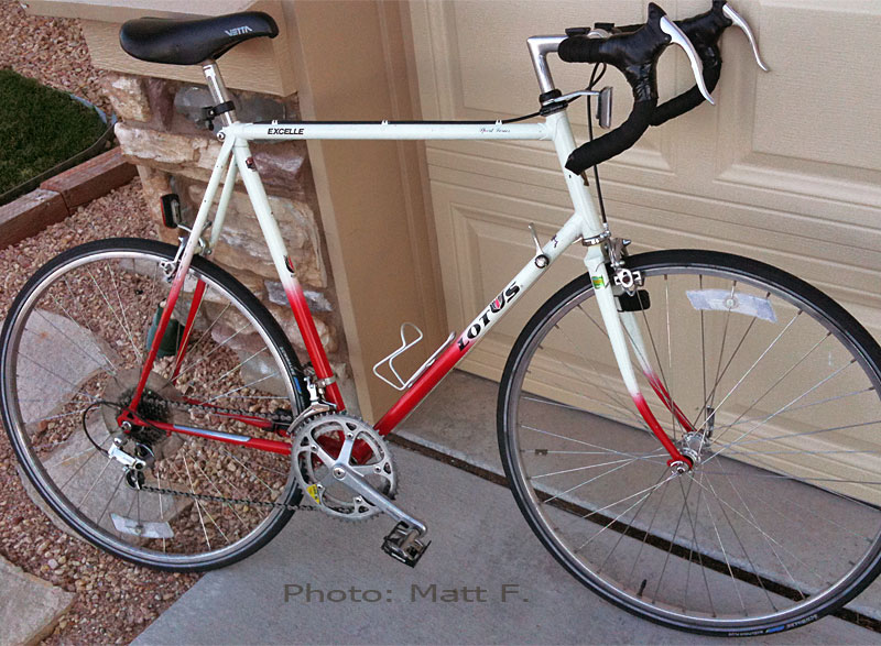 1987 1/2 Lotus Excelle in White w/ Red fade