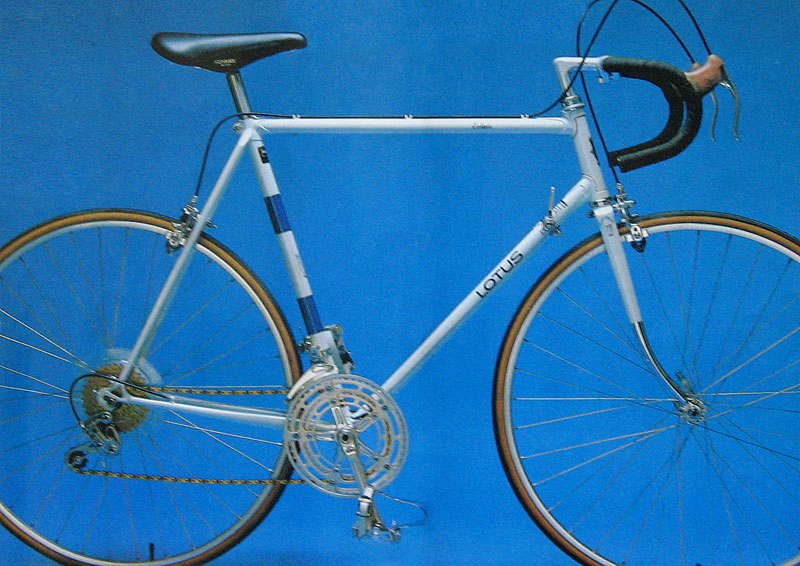 1981 Eclair Lotus Catalog Scan in Pearl White